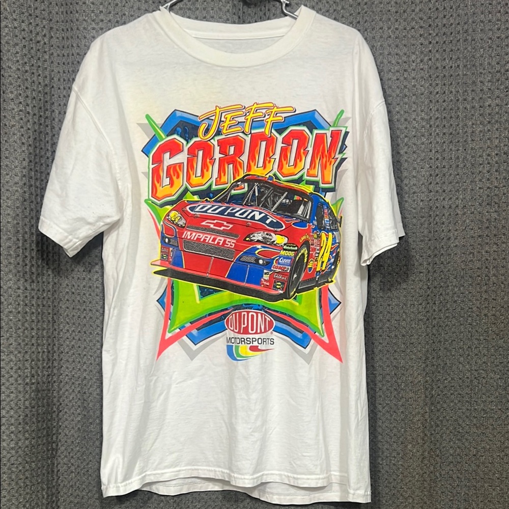 Chase Authentics White Graphic Tee